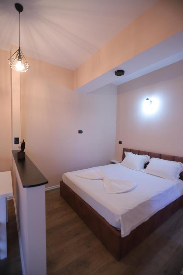 D1 Rooms & Apartments Tirana Exterior foto